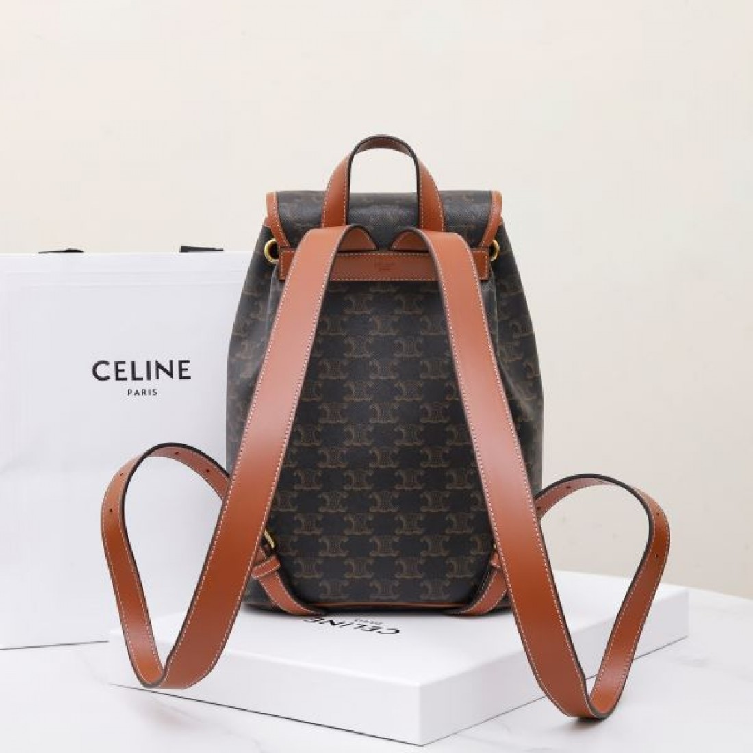 CELINE セリーヌ コピー バックパック 都会的でモダンな 