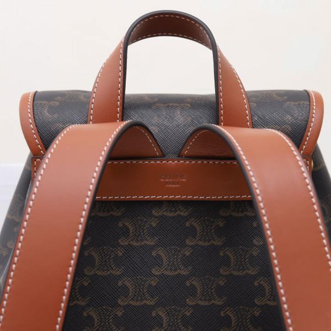 CELINE セリーヌ コピー バックパック 都会的でモダンな 
