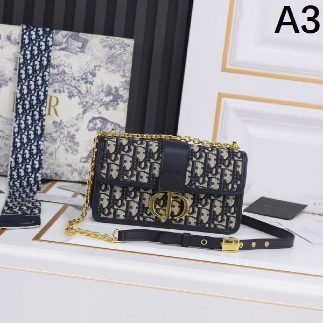 DIOR スーパーコピー ショルダーバッグ ロゴ 抜群なブランドプリント ディオール