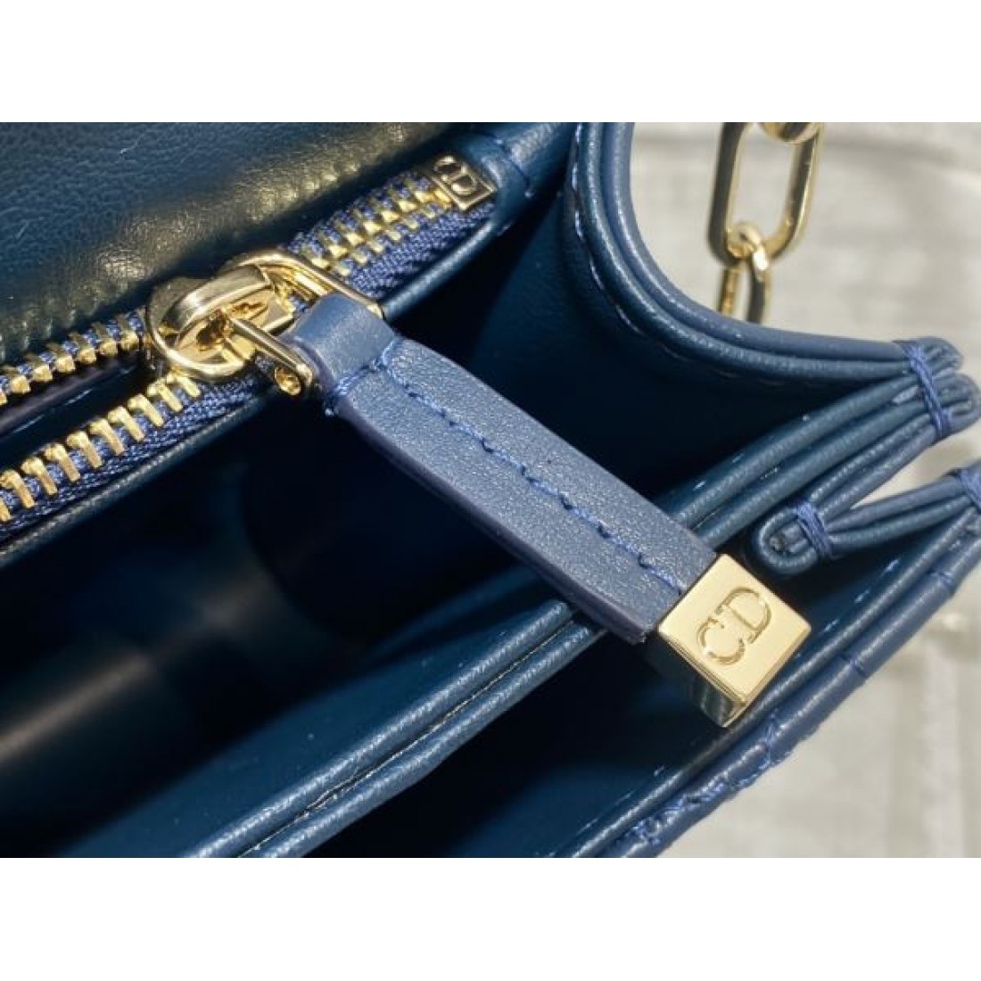 洗練された雰囲気 DIOR ディオール コピー トートバッグ 一点投入で旬顔