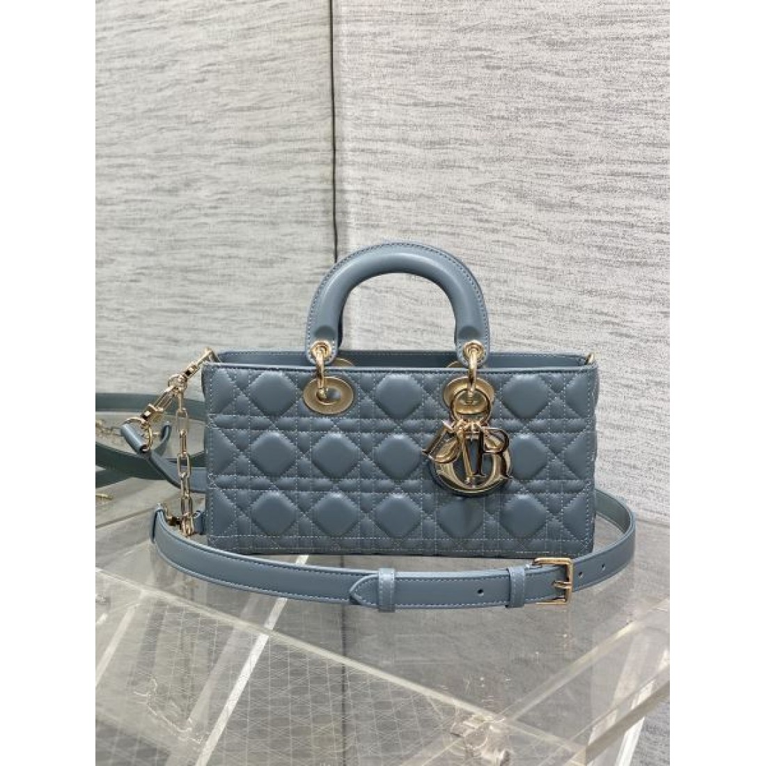 オンリーワンの逸品 DIOR ディオール コピー トートバッグ スタイリッシュな逸品