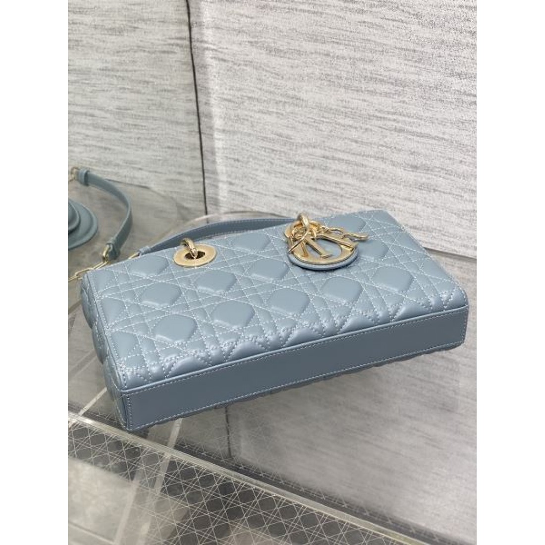 オンリーワンの逸品 DIOR ディオール コピー トートバッグ スタイリッシュな逸品