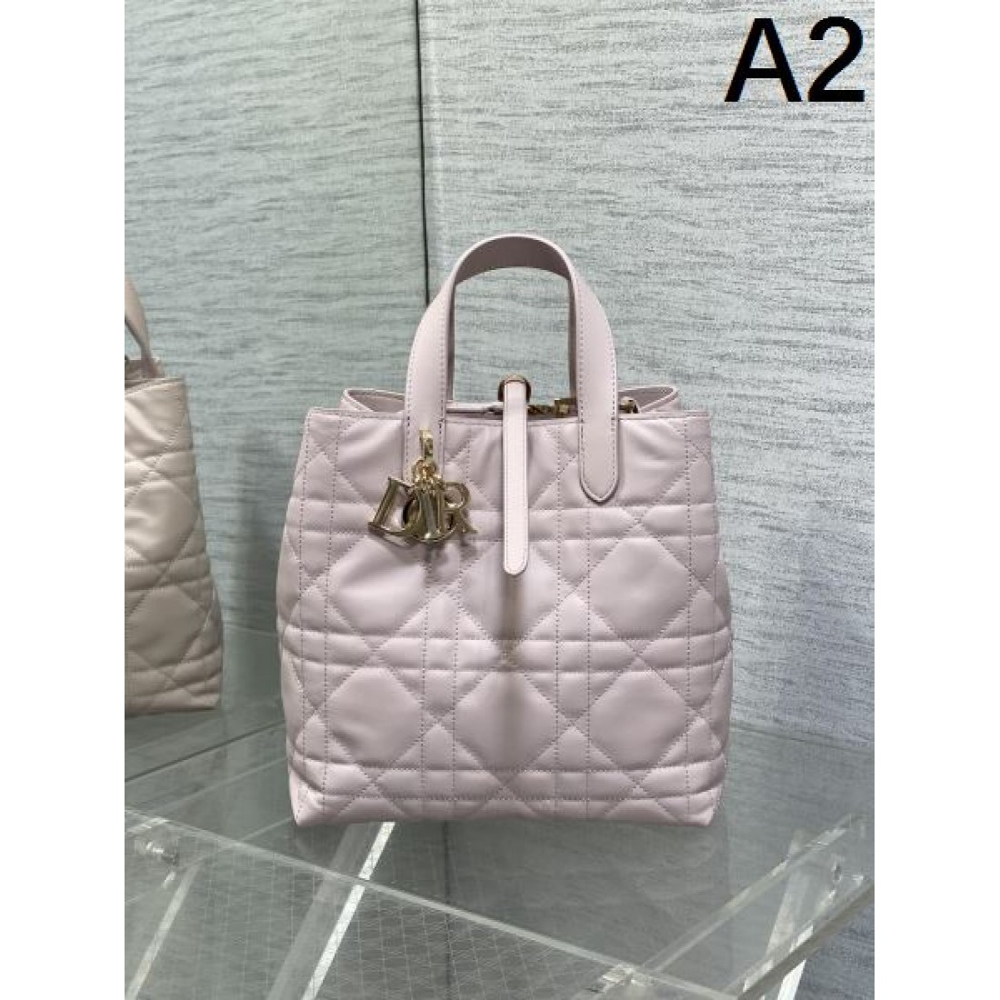 大人気なレットショップ DIOR ディオール コピー トートバッグ リラックス感のある