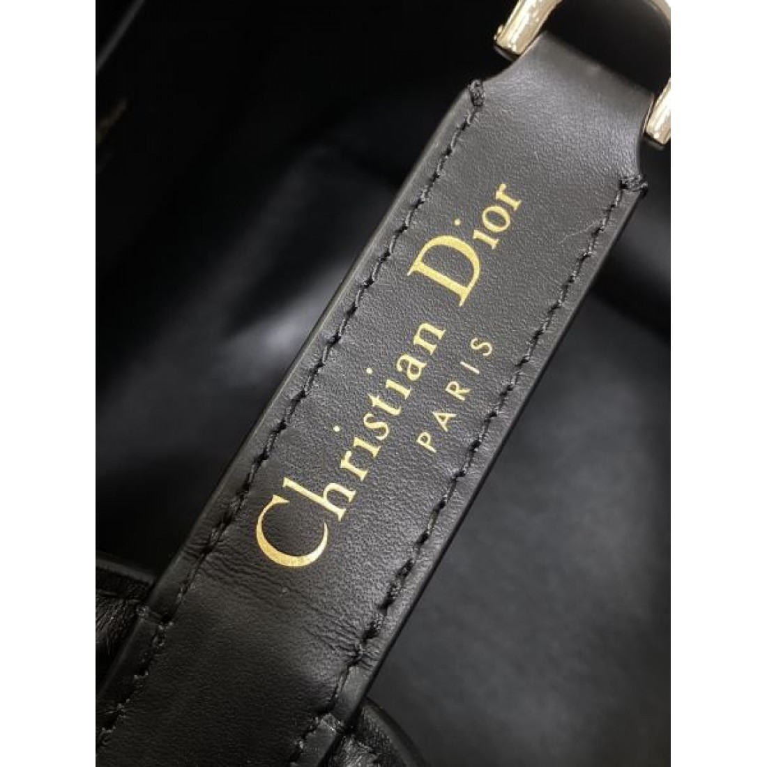 大人気なレットショップ DIOR ディオール コピー トートバッグ リラックス感のある