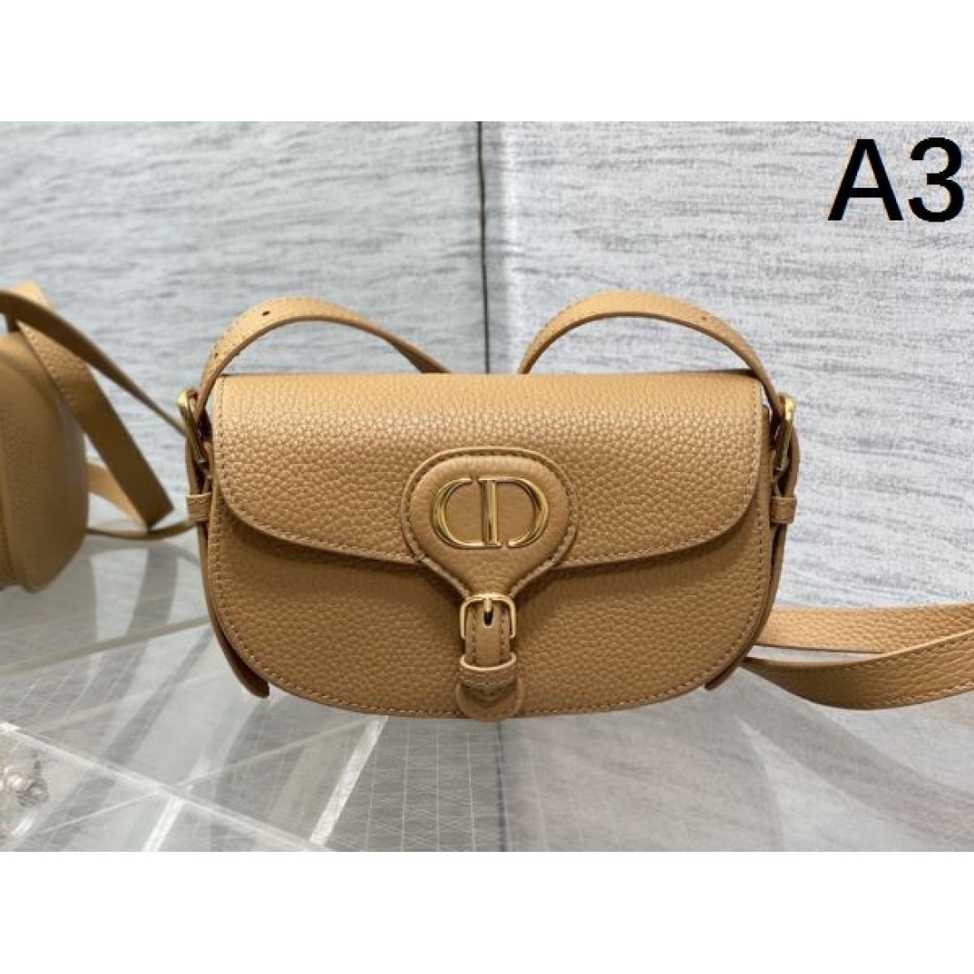 DIOR ディオール コピー ショルダーバッグ クラシックな魅力と軽やかさを両立した逸品