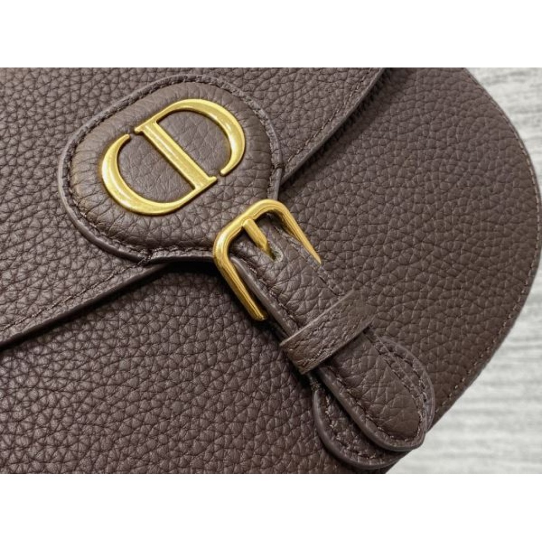 上品でシックな DIOR ディオール コピー ショルダーバッグ 落ち着いた大人の雰囲気