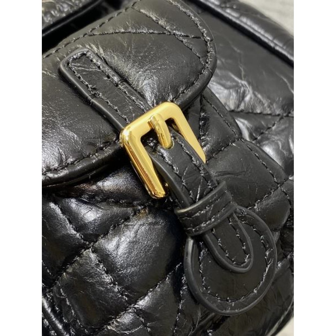 DIOR 上品でシックな ディオール コピー バックパック 洗練された