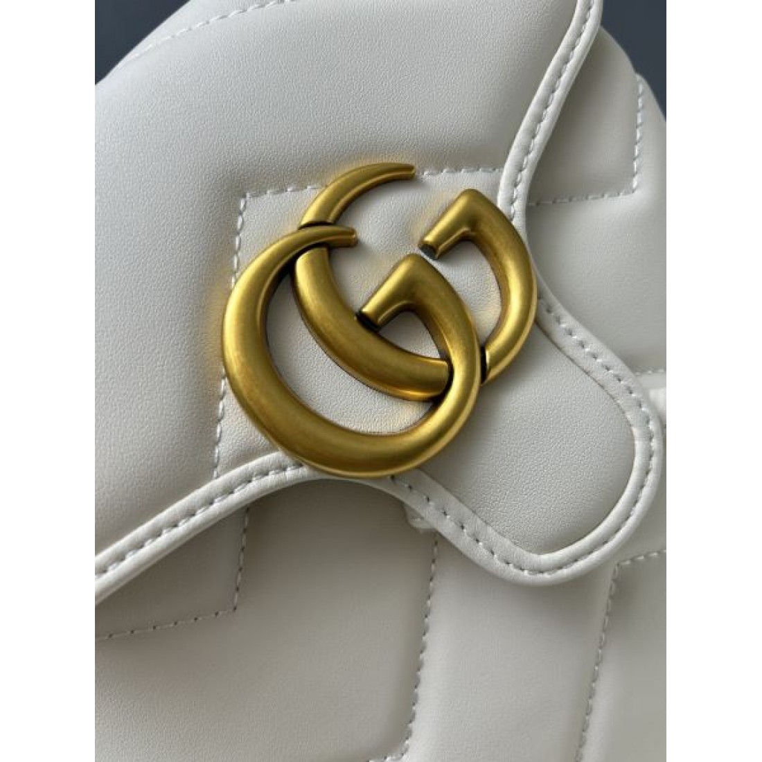 GUCCI コピー バックパック ロゴ 最新作期間限定セール グッチ