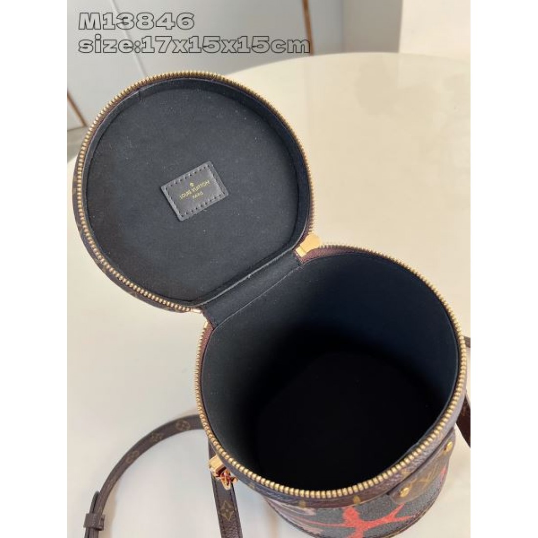 高級感あふれる LOUIS VUITTON ルイヴィトン コピー トートバッグ 洗練された逸品