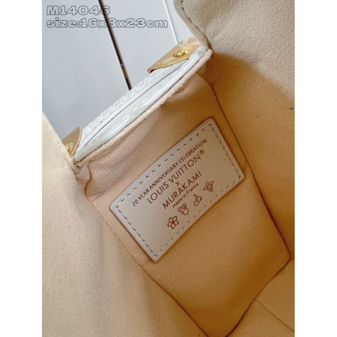 LOUIS VUITTON ルイヴィトン コピー ショルダーバッグ 気品と存在感あふれる