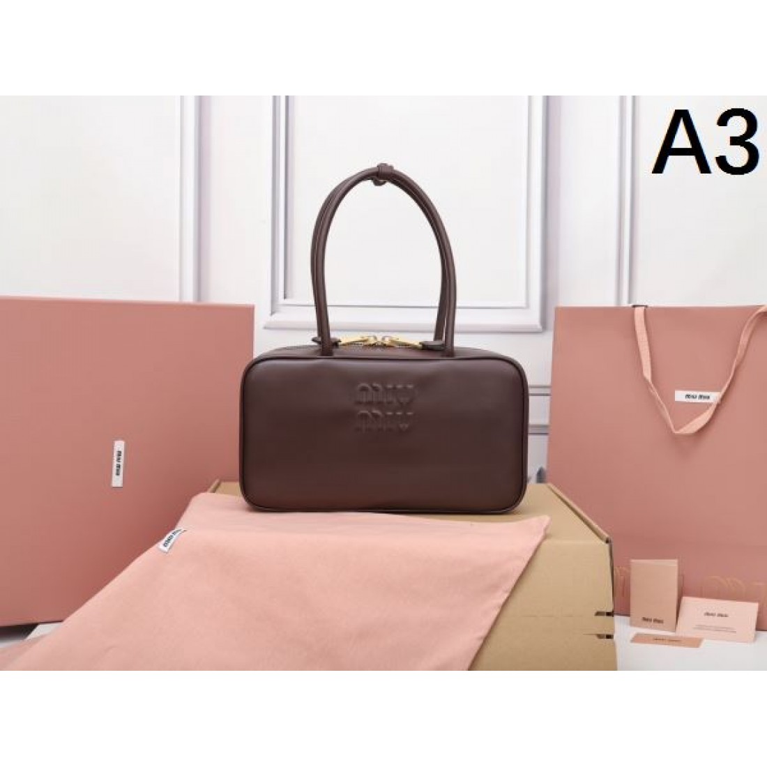 MIU MIU ミュウミュウ コピー トートバッグ コンパクトでエレガントな 使いやすさ抜群