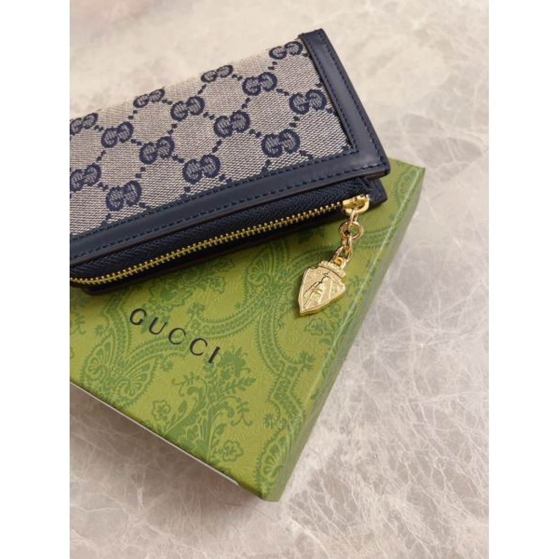 機能的でスマートな GUCCI グッチ コピー カードケース 上品な素材感
