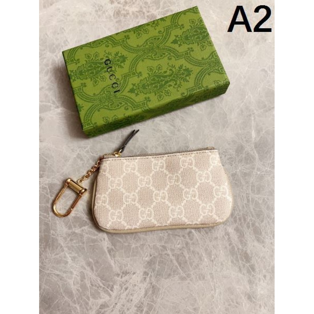 柔らかで可愛らしい GUCCI グッチ コピー コインバッグ 軽やかな仕上がり
