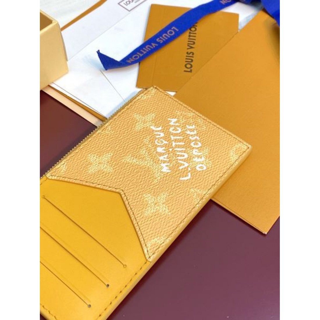 LOUIS VUITTON ルイヴィトン コピー カードケース シンプルで上質な都会的