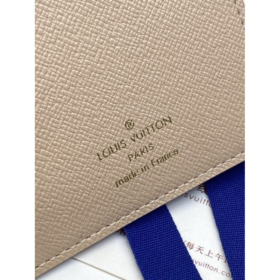 洗練されたスリムな LOUIS VUITTON ルイヴィトン コピー カードケース