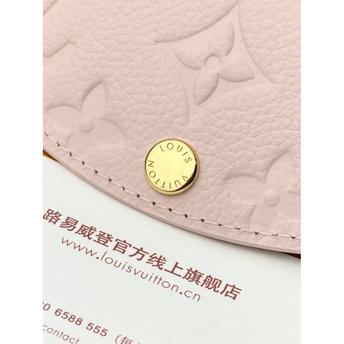  洗練された雰囲気の LOUIS VUITTON ルイヴィトン コピー コインバッグ 機能的な