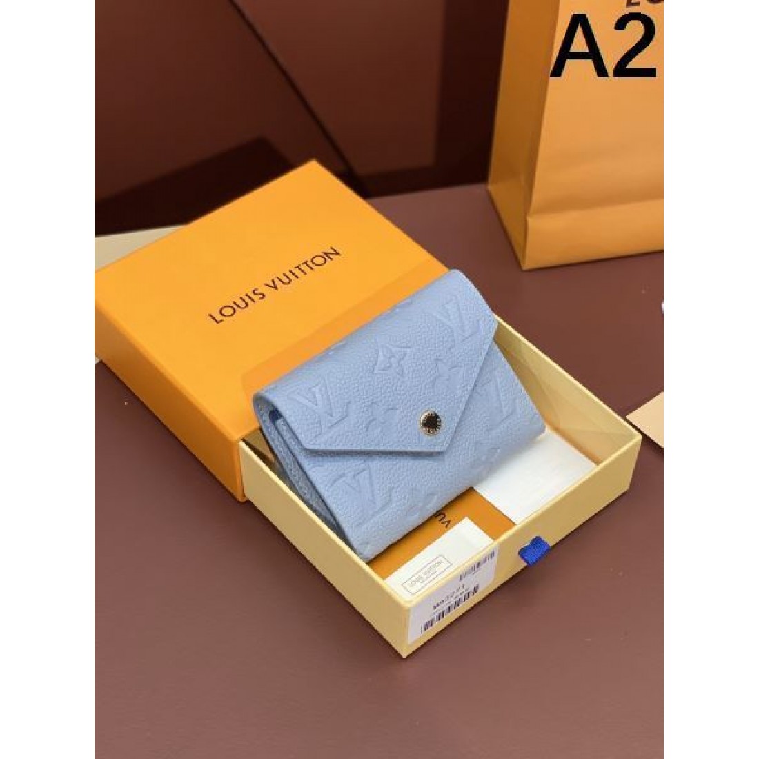 LOUIS VUITTON ルイヴィトン コピー コインバッグ 上品で華やかな仕上がり