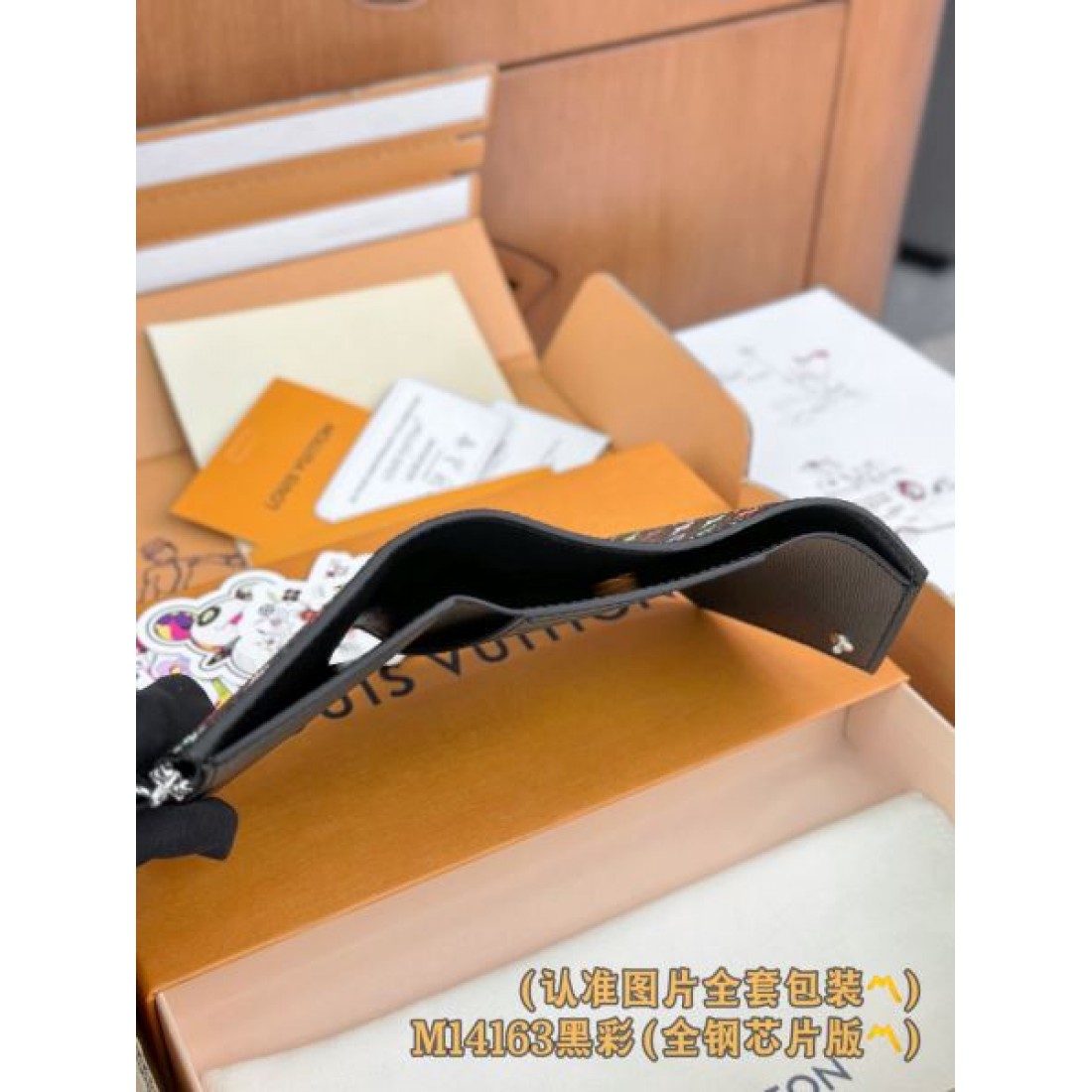 収納力 LOUIS VUITTON ルイヴィトン コピー 三つ折り財布 今話題