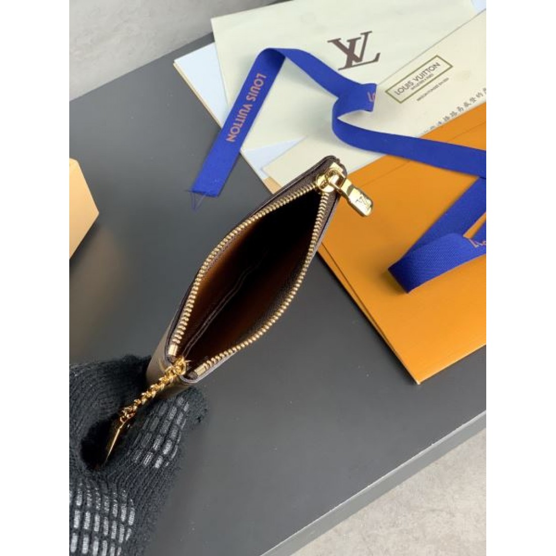  爆売れ必至の LOUIS VUITTON ルイヴィトン コピー コインバッグ 軽やか