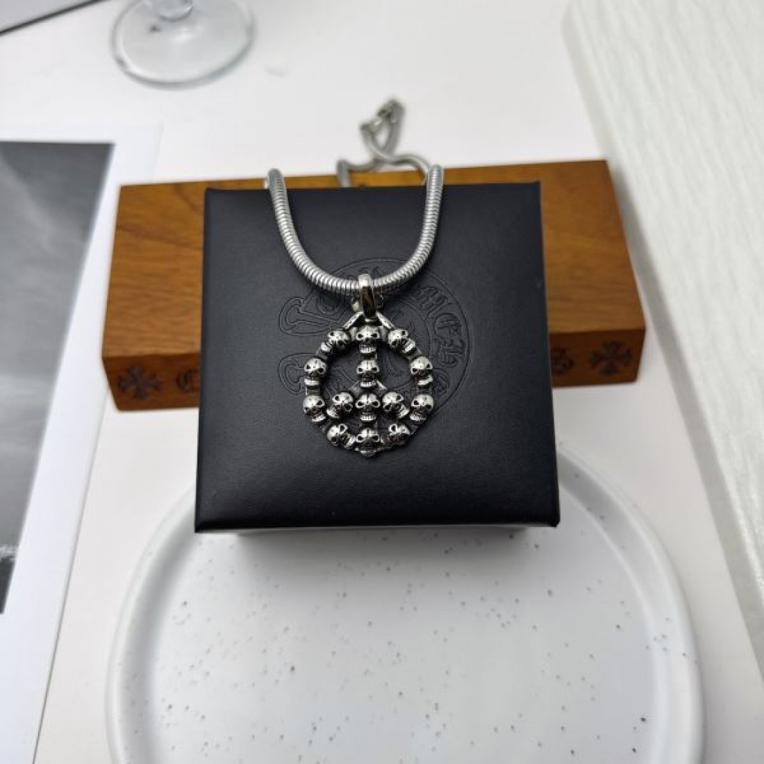 クロムハーツ コピー ネックレス ロゴ 今季話題の一級品 CHANEL
