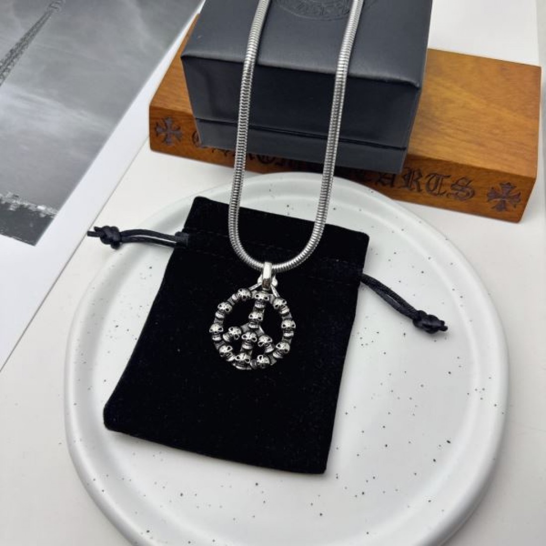 クロムハーツ コピー ネックレス ロゴ 今季話題の一級品 CHANEL