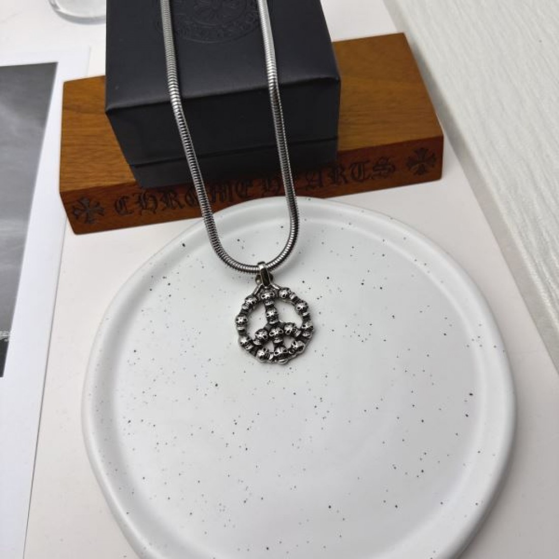 クロムハーツ コピー ネックレス ロゴ 今季話題の一級品 CHANEL