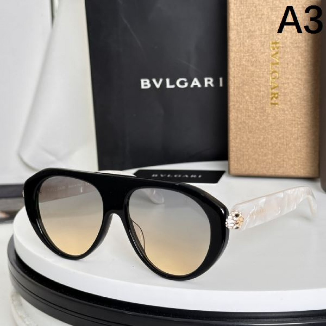 機能性と美しさを兼ね備えた ブルガリ コピー サングラス BVLGARI 現代的なスタイル