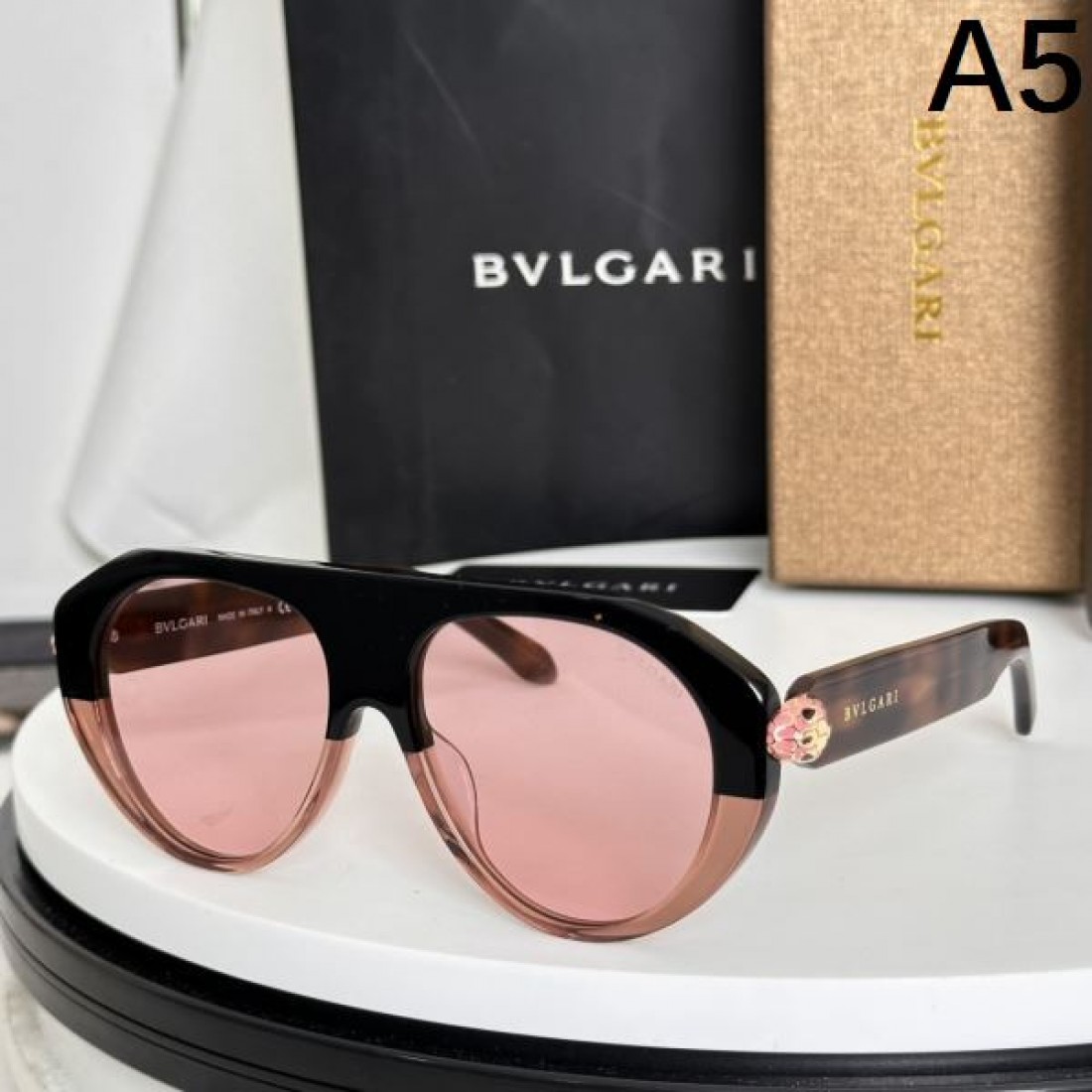 機能性と美しさを兼ね備えた ブルガリ コピー サングラス BVLGARI 現代的なスタイル
