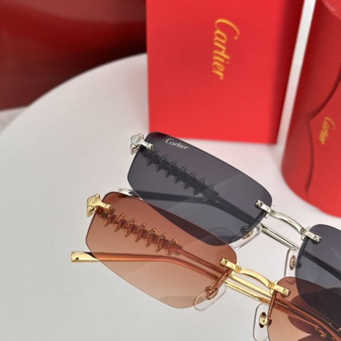大胆なデザイン CARTIER カルティエ コピー サングラス オシャレスタイルは今季も