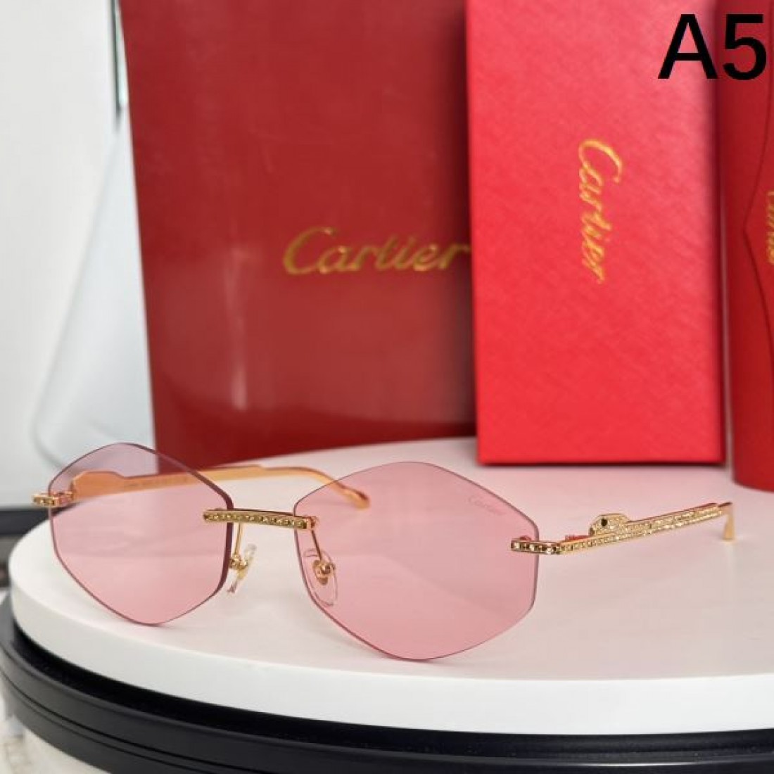 一目瞭然人気ブランド CARTIER カルティエ コピー サングラス 一目置かれる春夏新作