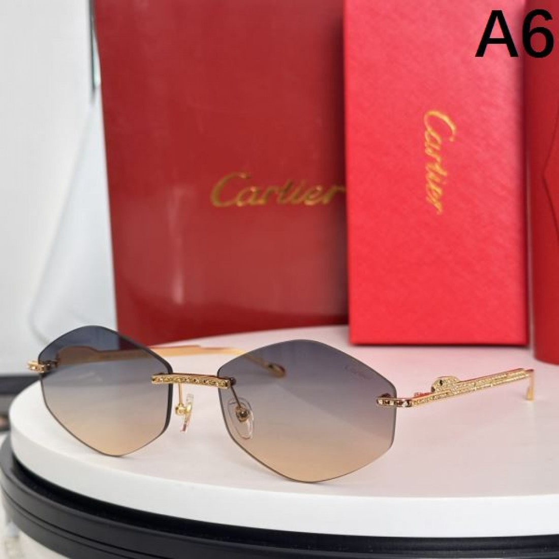 一目瞭然人気ブランド CARTIER カルティエ コピー サングラス 一目置かれる春夏新作
