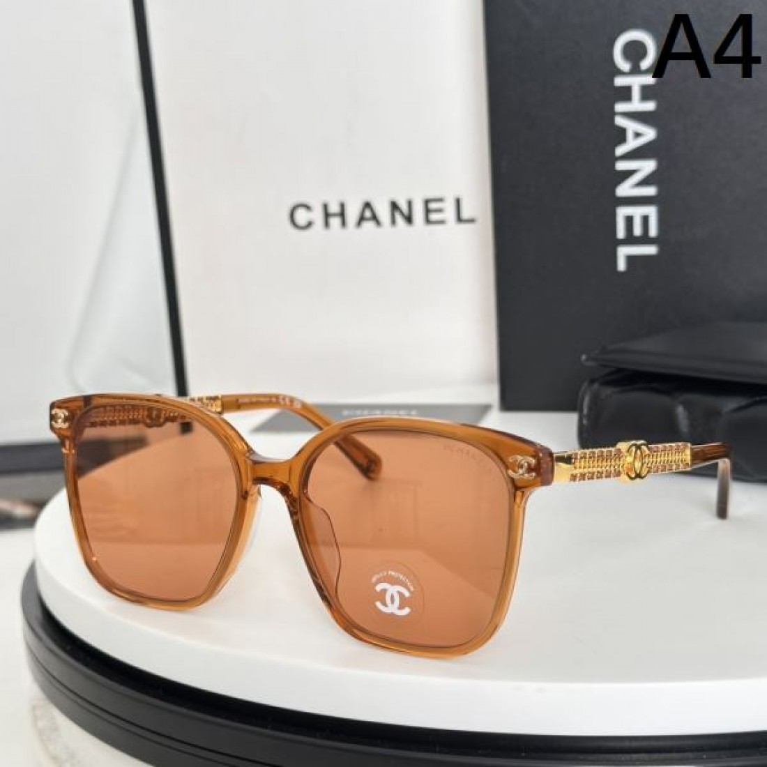 優雅な フェミニンなトレンド感満載 シャネル コピー サングラスCHANEL