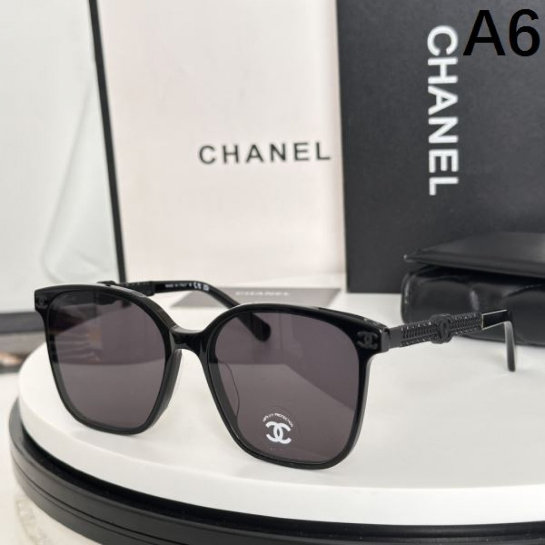 優雅な フェミニンなトレンド感満載 シャネル コピー サングラスCHANEL