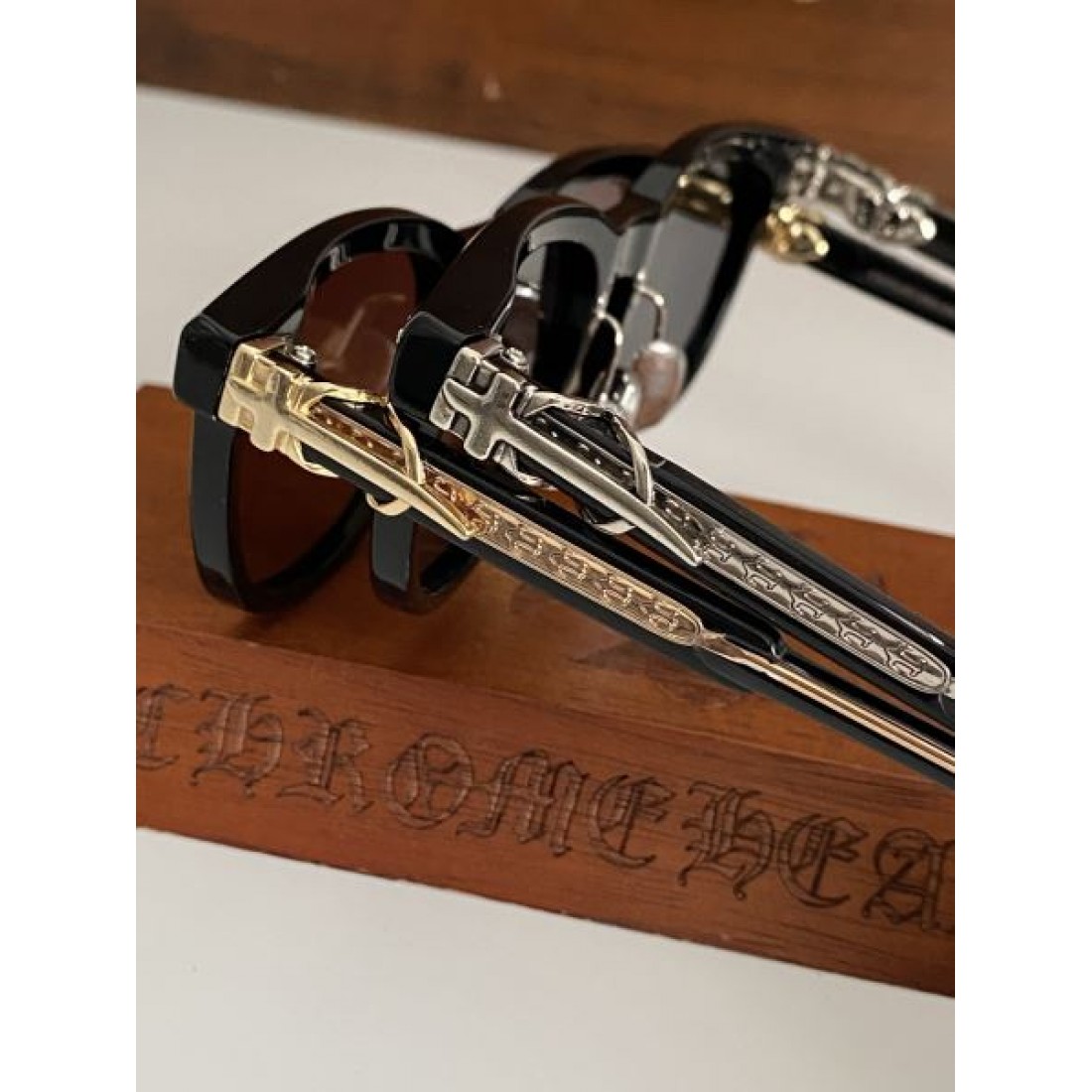 スタイリッシュなスタイル CHROME HEARTS クロムハーツ コピー サングラス 大注目の新作