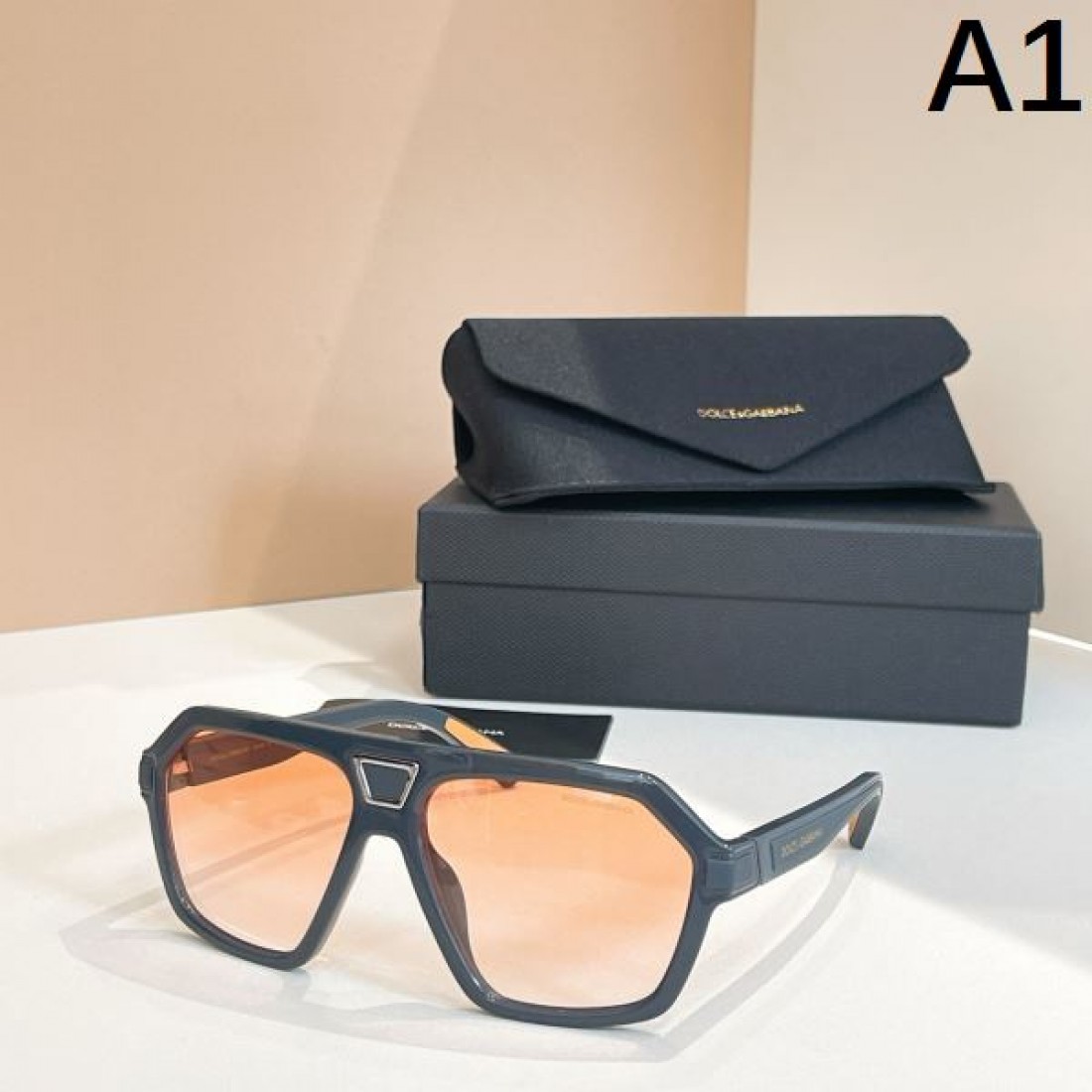 人気沸騰中！おしゃれ新品 DOLCE＆GABBANA ドルチェ＆ガッバーナ コピー サングラス 大人可愛い