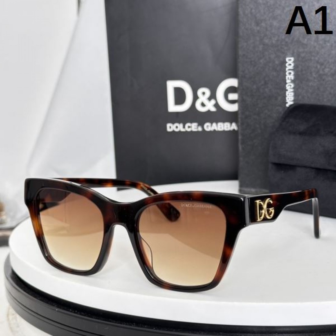 自分へのご褒美に DOLCE＆GABBANA ドルチェ＆ガッバーナ コピー サングラス ギフトにも最適