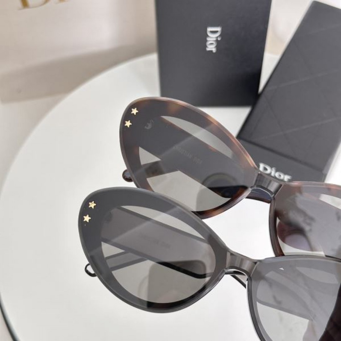 知的でラグジュアリーな DIOR ディオール スーパーコピー サングラス
