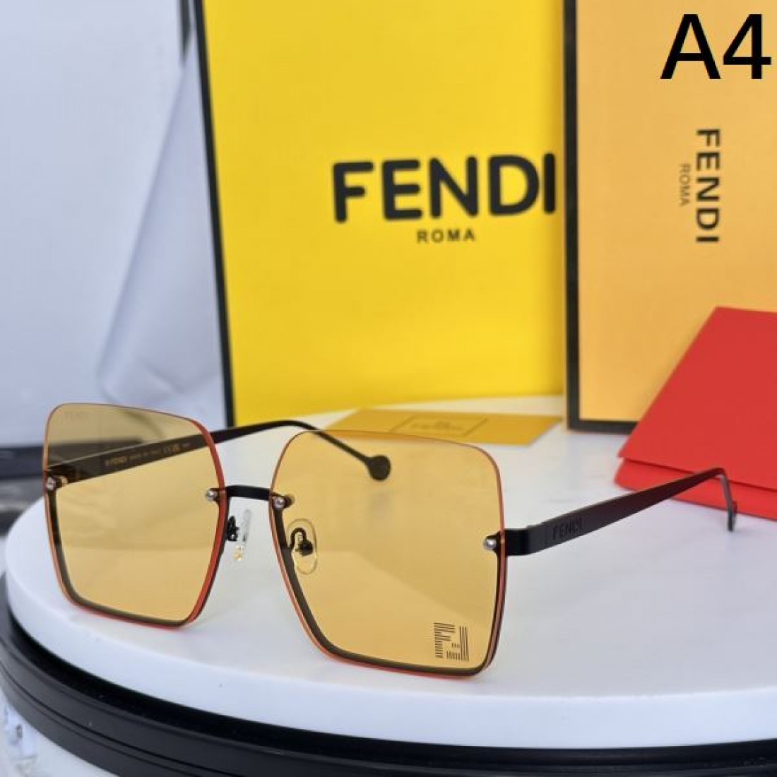 フェンデイ コピー サングラス FENDI 洗練された個性と都会的なスタイル