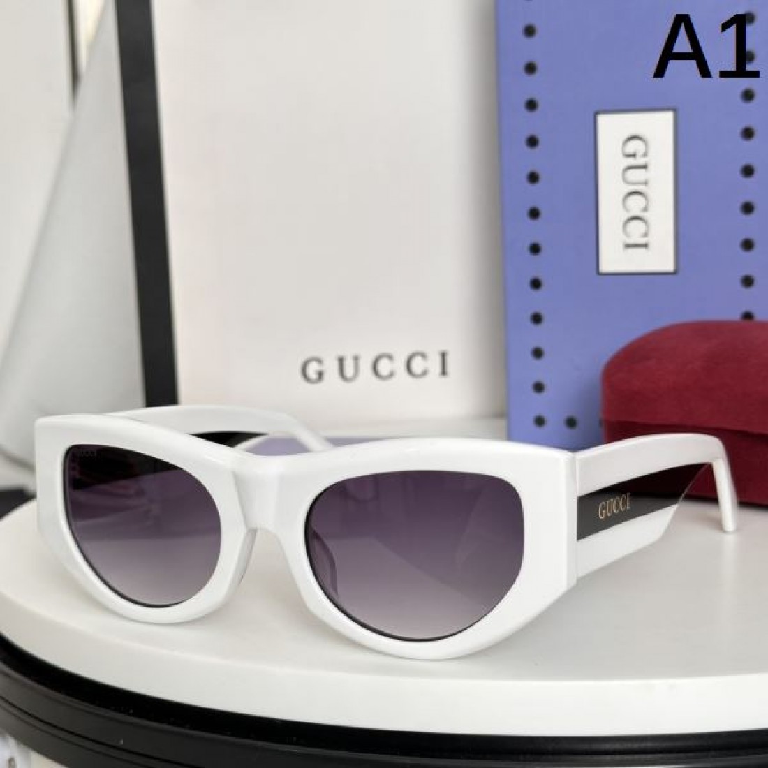 GUCCI グッチ スーパーコピー サングラス 抜け感のあるエレガントなデザイン