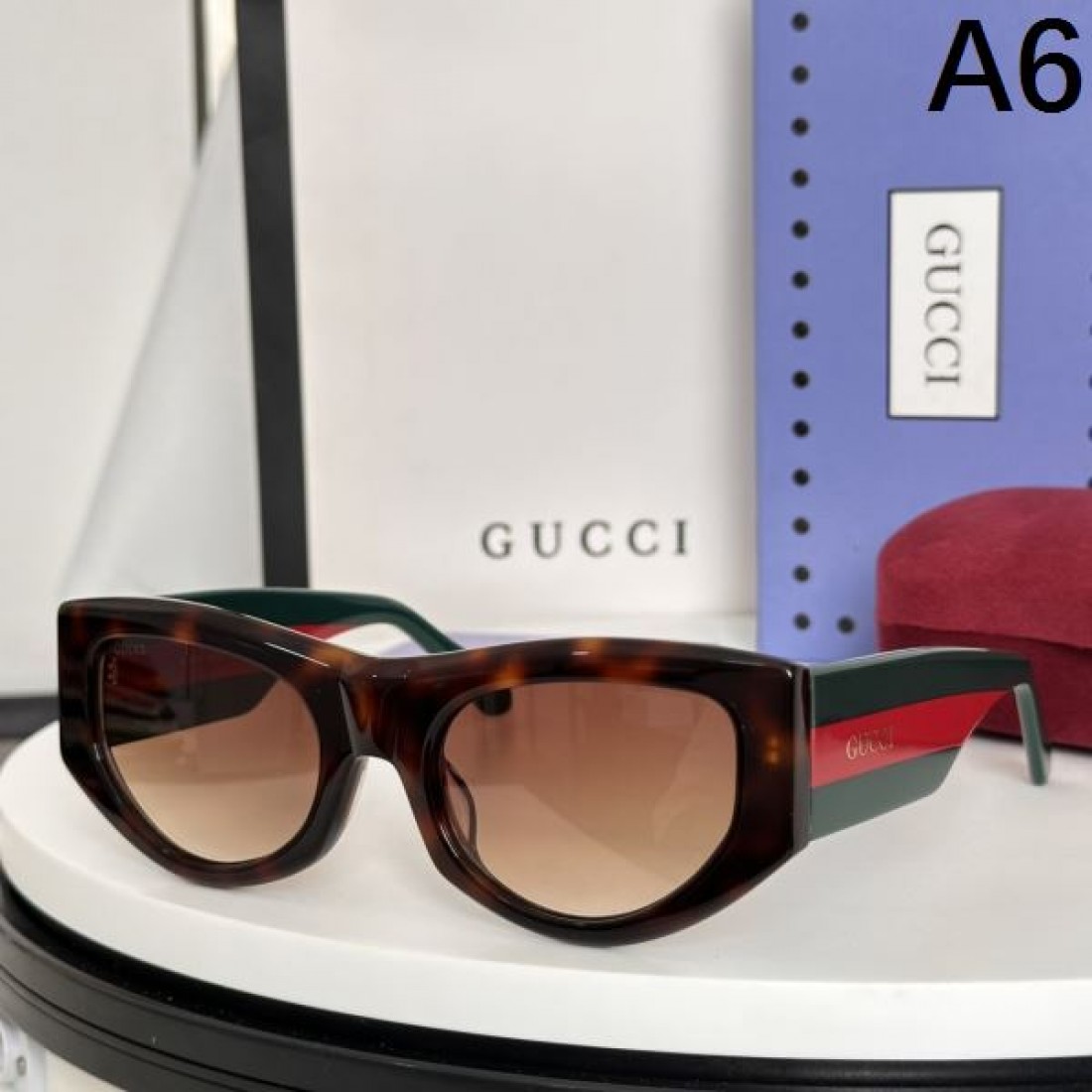  GUCCI グッチ スーパーコピー サングラス 抜け感のあるエレガントなデザイン