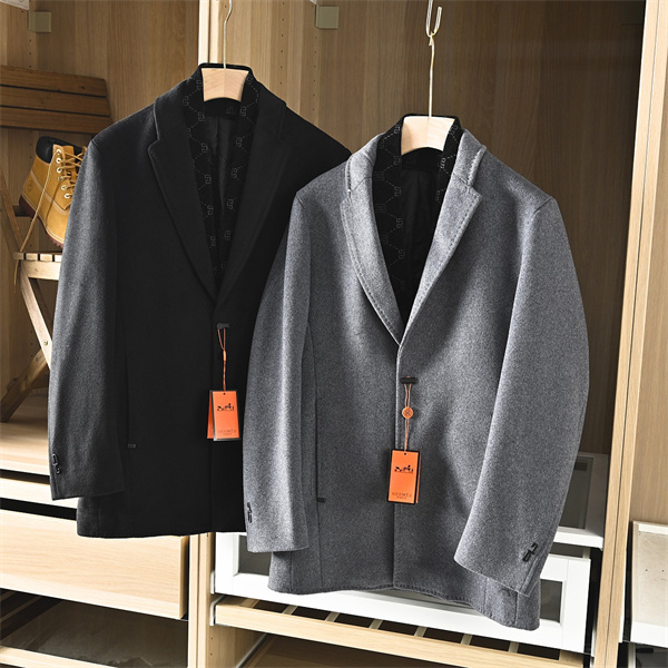 端正な佇まい ― HERMÈS コピー カシミヤ混 テーラードジャケット