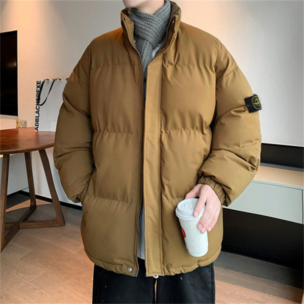 無骨さと洗練を両立する、都会派のためのストーンアイランド コピー ダウンジャケット