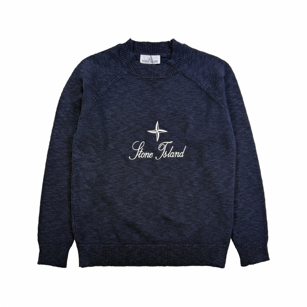  上質な風合いで魅せる、ストーンアイランド コピー ニット