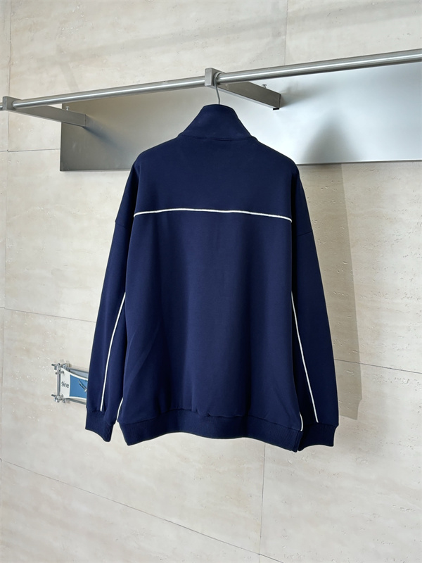 グッチ コピー ハーフジップスウェットジャケットの魅力