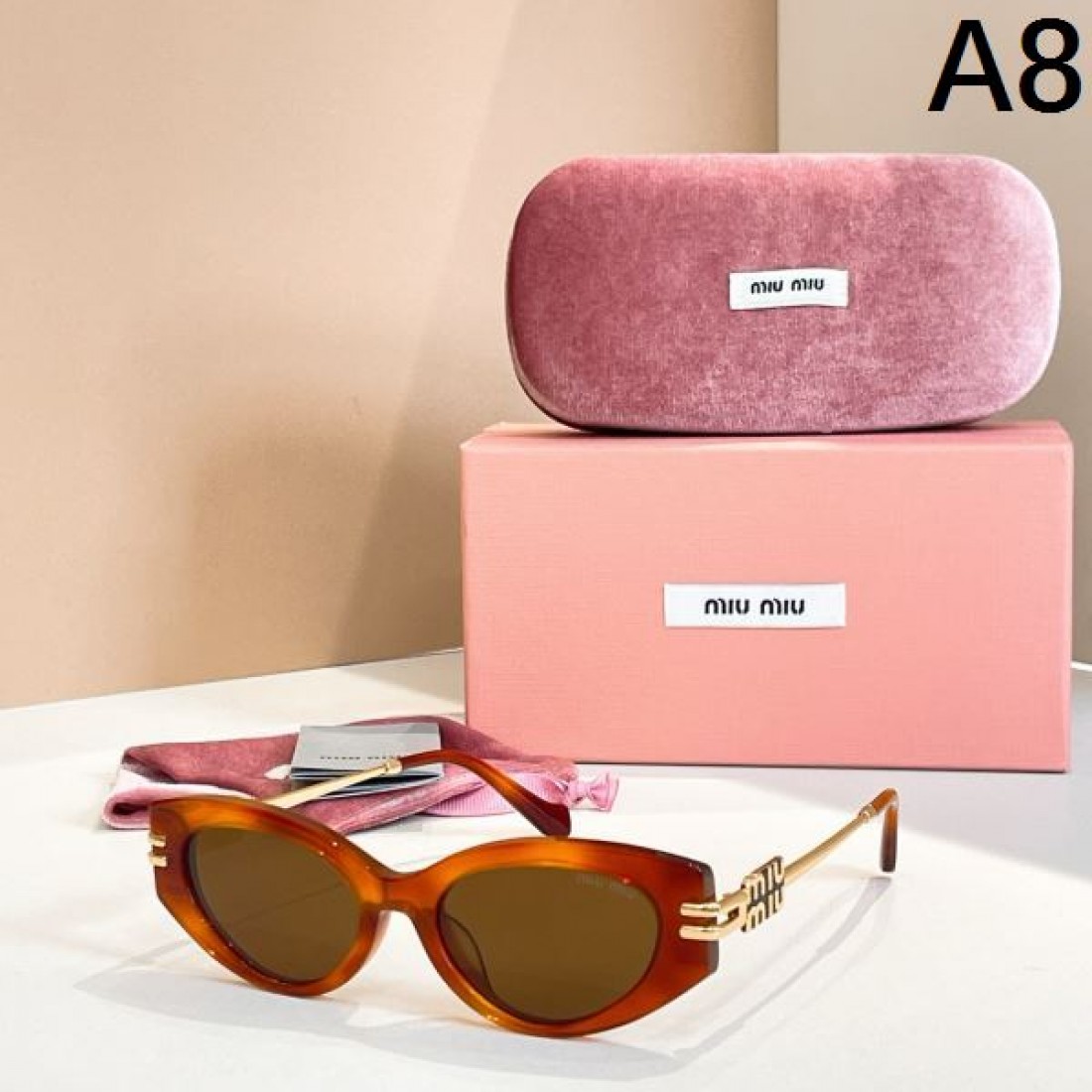 限定コレクション MIU MIU ミュウミュウ コピー サングラス 売り切れ注意