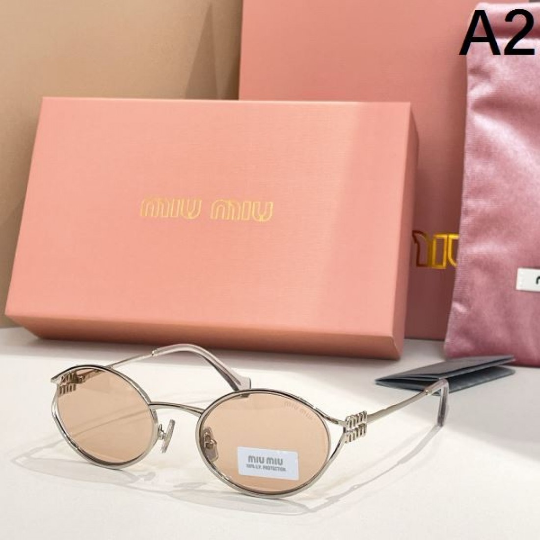 在庫残りわずか MIU MIU ミュウミュウ コピー サングラス 旬顔アイテム