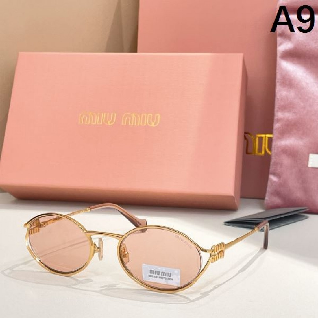 在庫残りわずか MIU MIU ミュウミュウ コピー サングラス 旬顔アイテム
