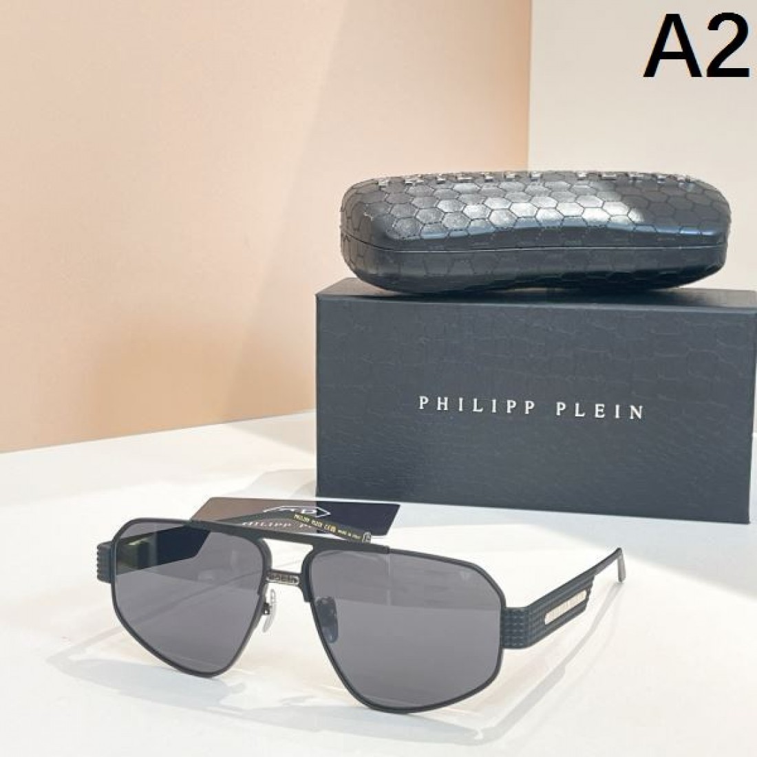 上質なディテール  PHILIPP PLEIN フィリッププレイン コピー サングラス 存在感抜群