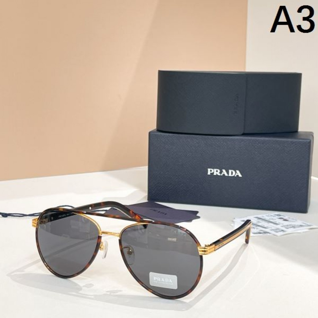エレガントな雰囲気 PRADA プラダ コピー サングラス 大人可愛い
