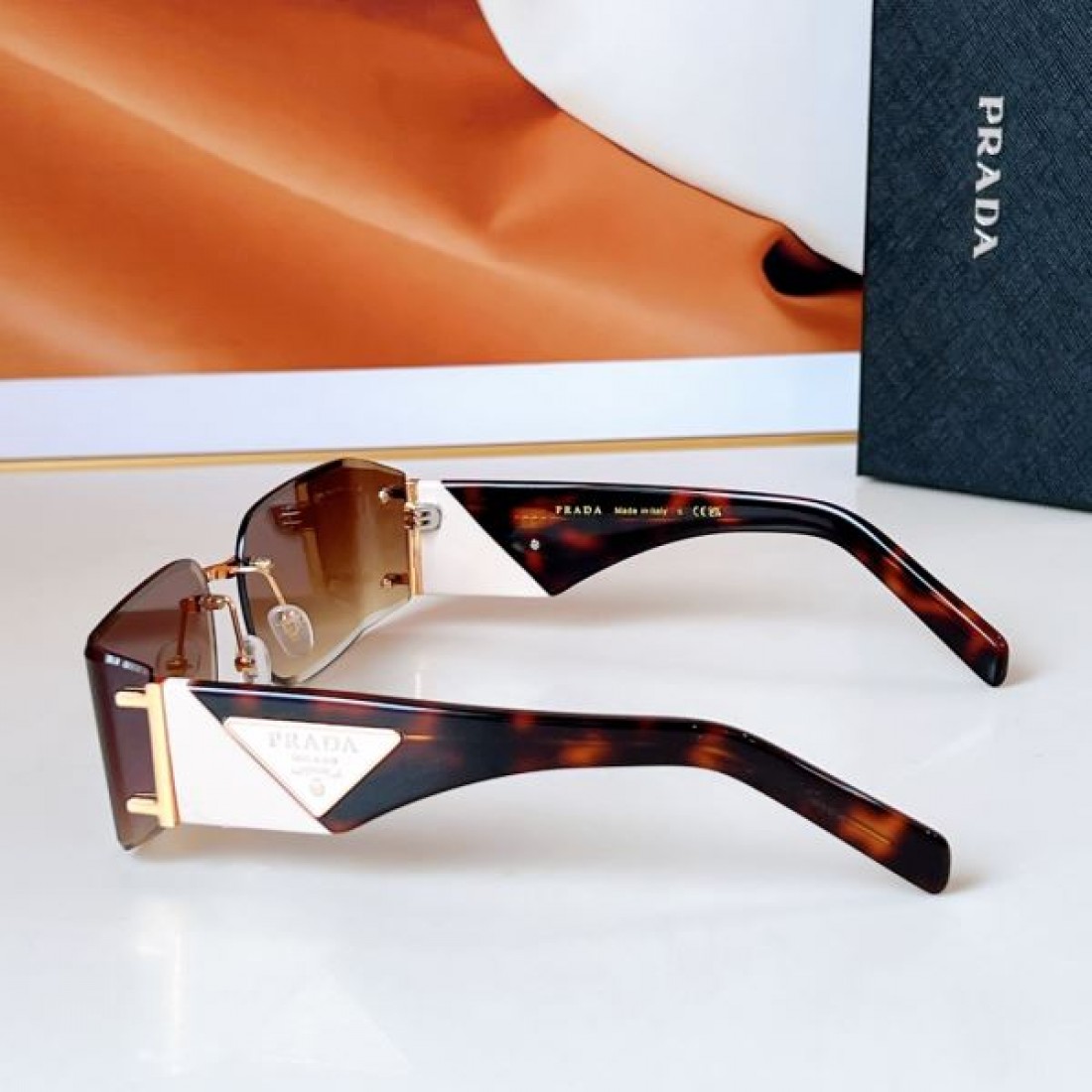 オシャレ度急上昇 PRADA プラダ コピー サングラス 夏のマストアイテム
